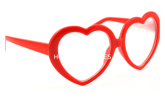 Van de Diffractieglazen van het hartkader Duidelijk Rood het Hartkader voor het Gebruik van het de Muziekfestival van het Partijhuwelijk